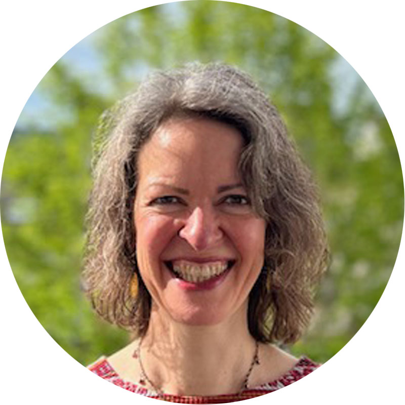 Cindy Weich Yogatherapeutin